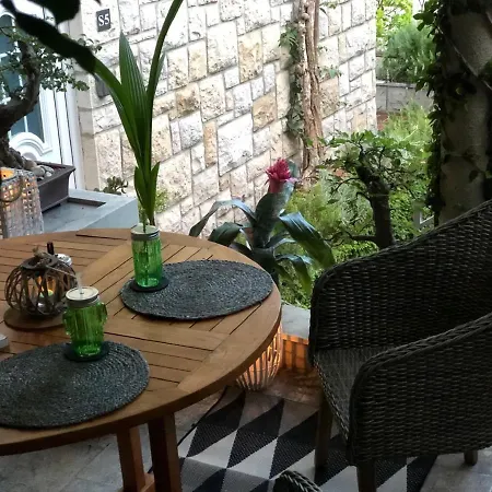 Gasthuis Flower House - Lapad