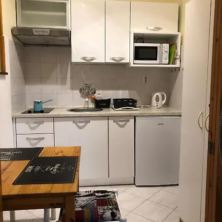 Flower House - Lapad ゲストハウス ドゥブロブニク