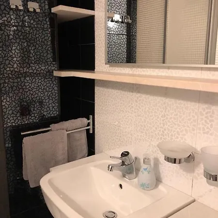 Flower House - Lapad 3*