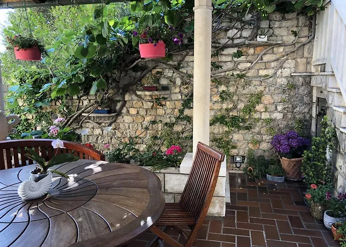 Flower House - Lapad 招待所 杜布罗夫尼克