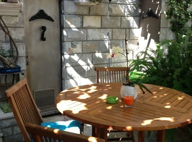 Flower House - Lapad 招待所