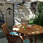 Flower House - Lapad Gostinjska kuća